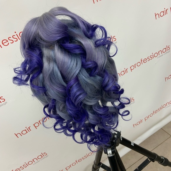 Customed color T-part wig. 20 inch human hair. - Picture 2 of 4